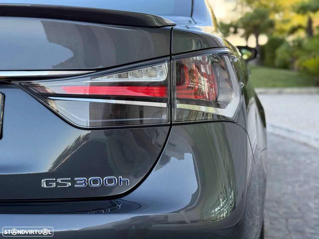Lexus GS 300h F Sport - 15