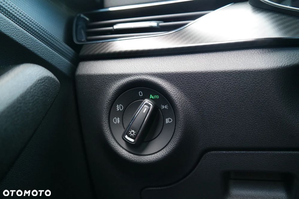 Skoda Kamiq 1.5 TSI Monte Carlo - 21