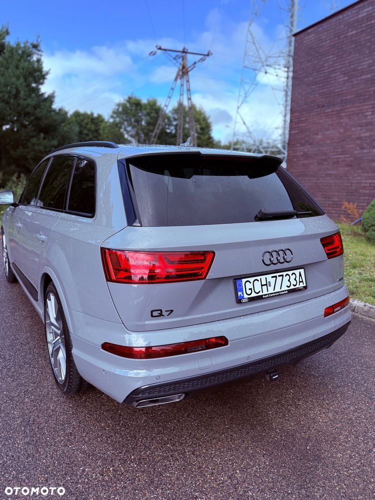 Audi Q7 - 35