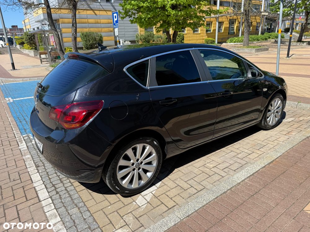 Opel Astra - 31