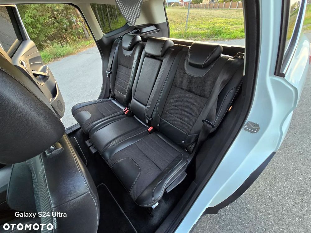 Ford Kuga 2.0 TDCi Titanium - 16
