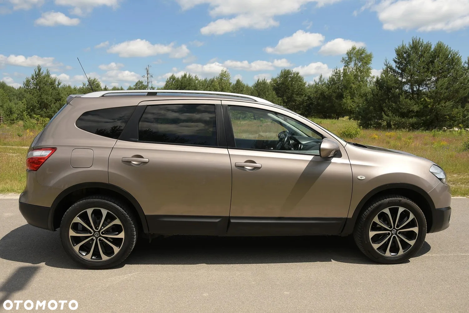 Nissan Qashqai+2 - 4
