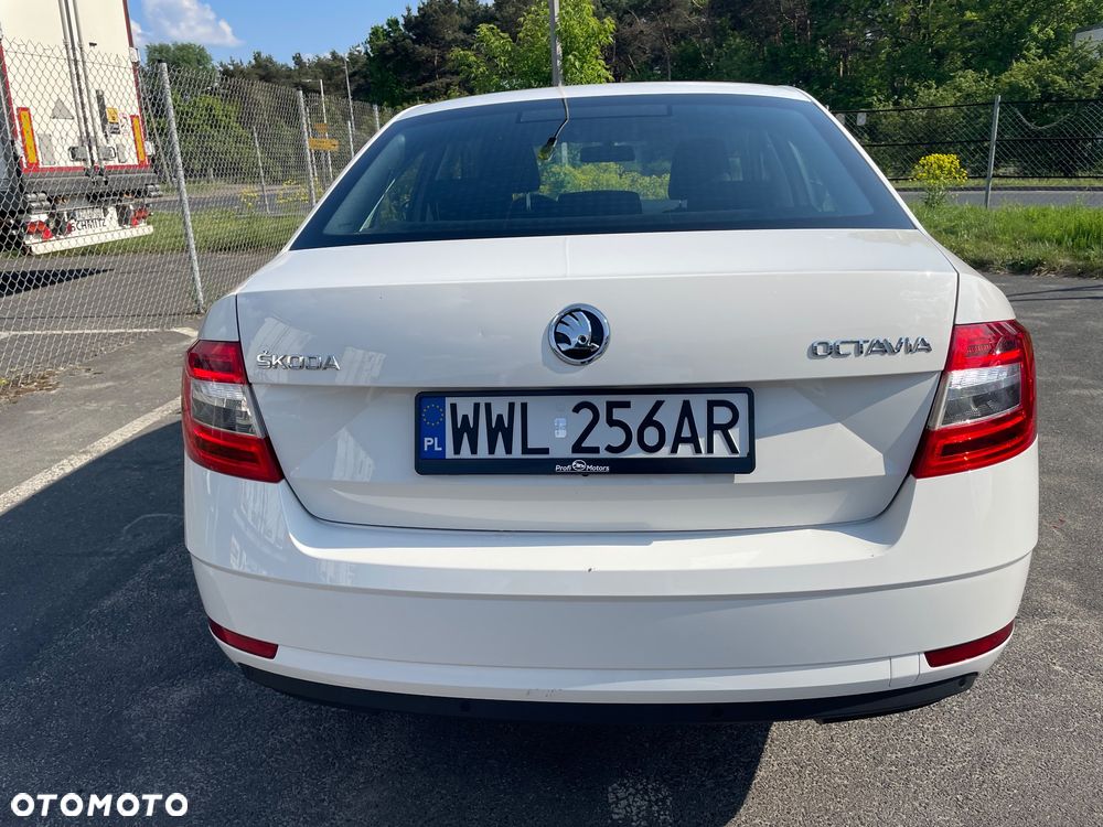 Skoda Octavia 1.6 TDI SCR Ambition - 6