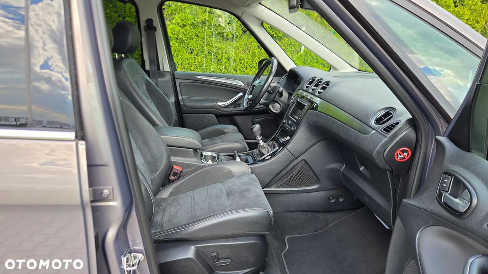 Ford Galaxy 2.0 TDCi Titanium - 27