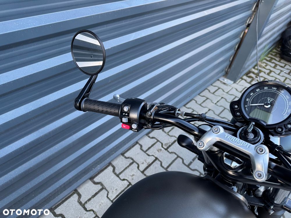 Triumph Street Twin - 12