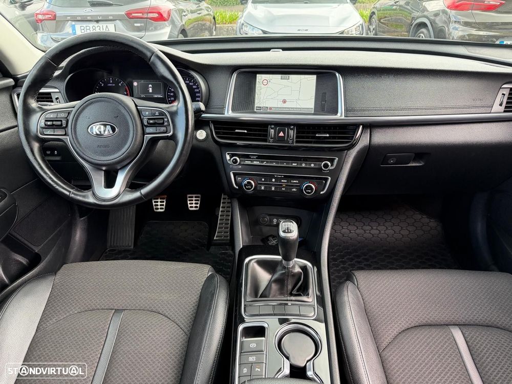 Kia Optima SW 1.7 CRDi TX - 12