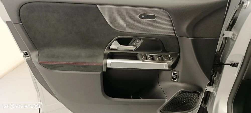 Mercedes-Benz EQB 250 AMG Line - 26