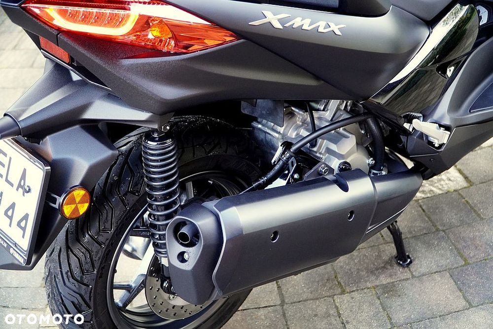 Yamaha X-max - 11