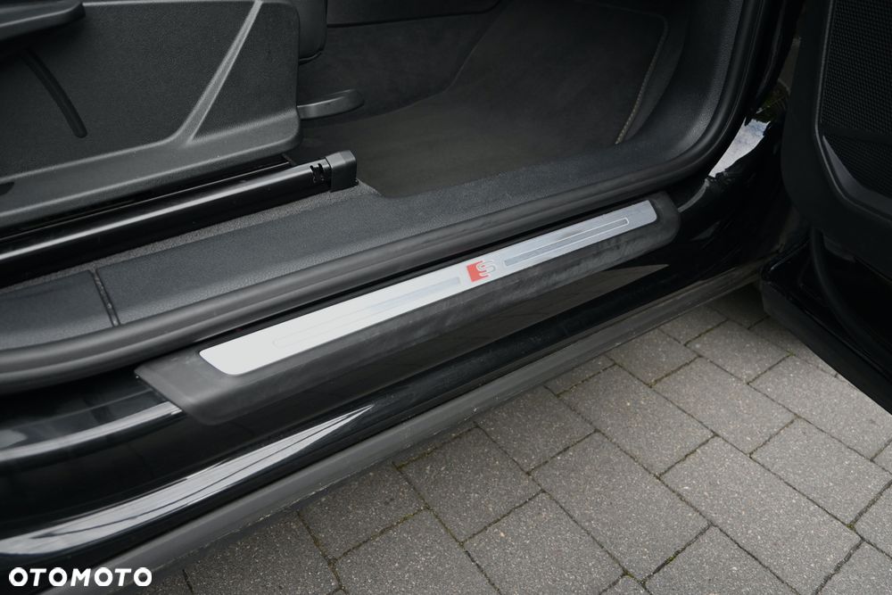 Audi Q3 35 TFSI S tronic S line - 36