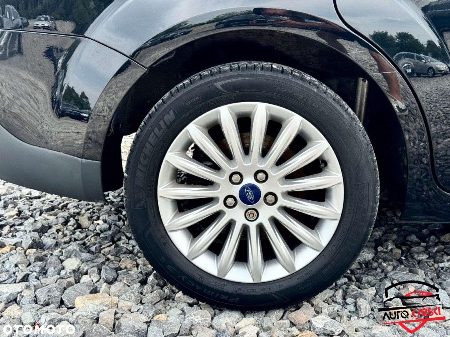 Ford S-Max - 32