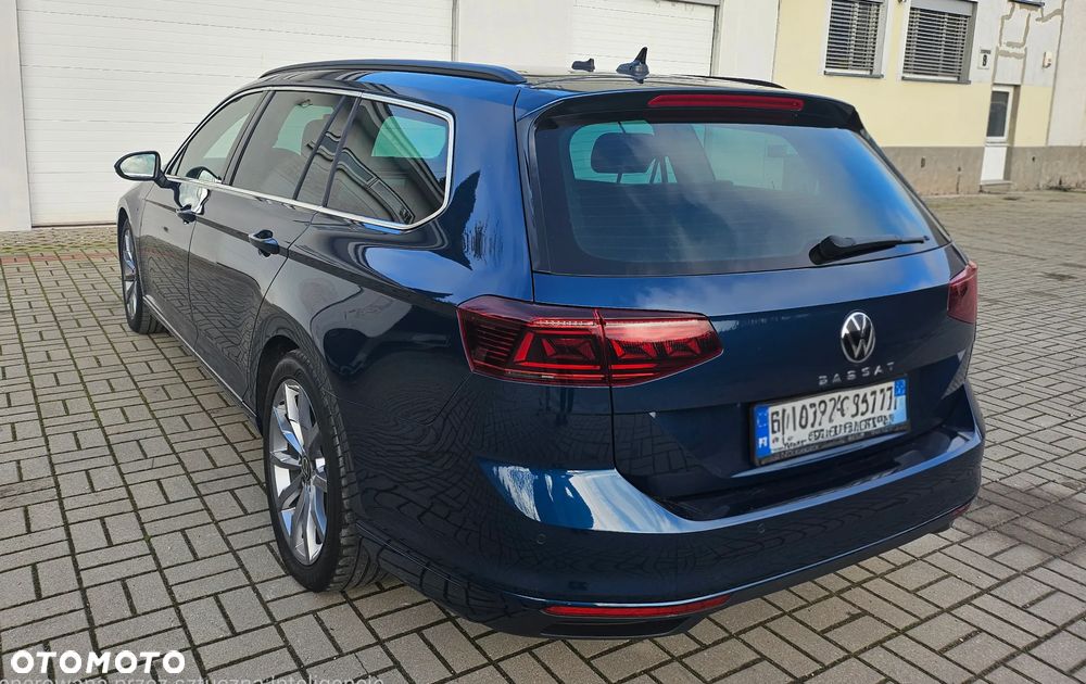 Volkswagen Passat Variant - 4