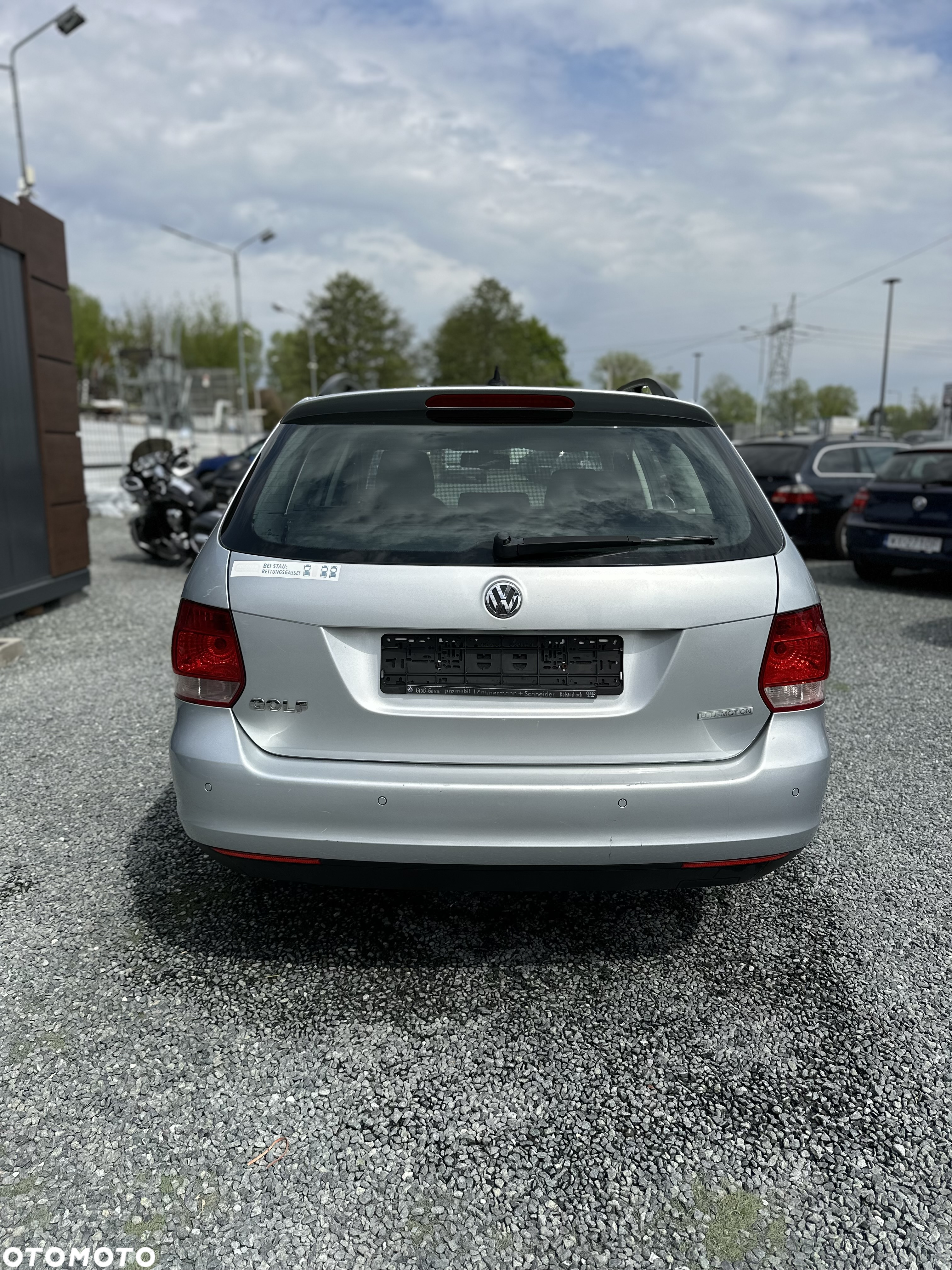Volkswagen Golf 1.9 TDI DPF Edition BlueMotion - 5