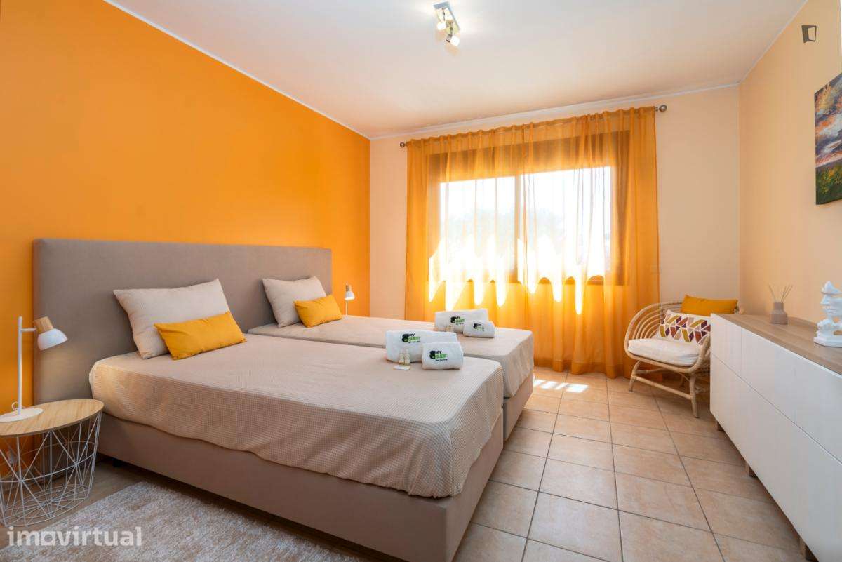 Apartamento com 2 quartos - localizado em Vilamoura - Grande imagem: 2/24