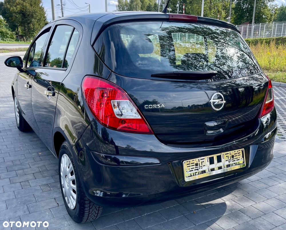 Opel Corsa - 8