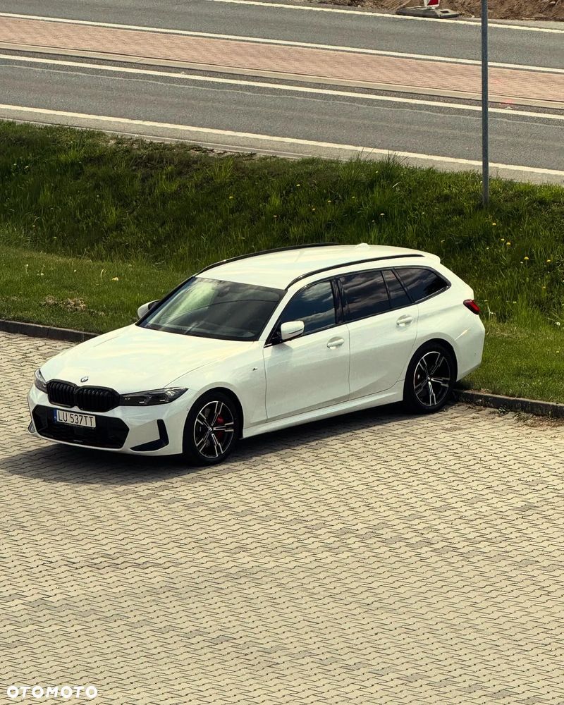 BMW Seria 3 330i xDrive M Sport - 5