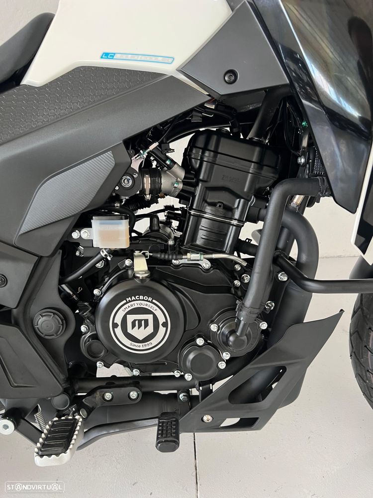 Macbor Montana XR1 125 EVO - 10