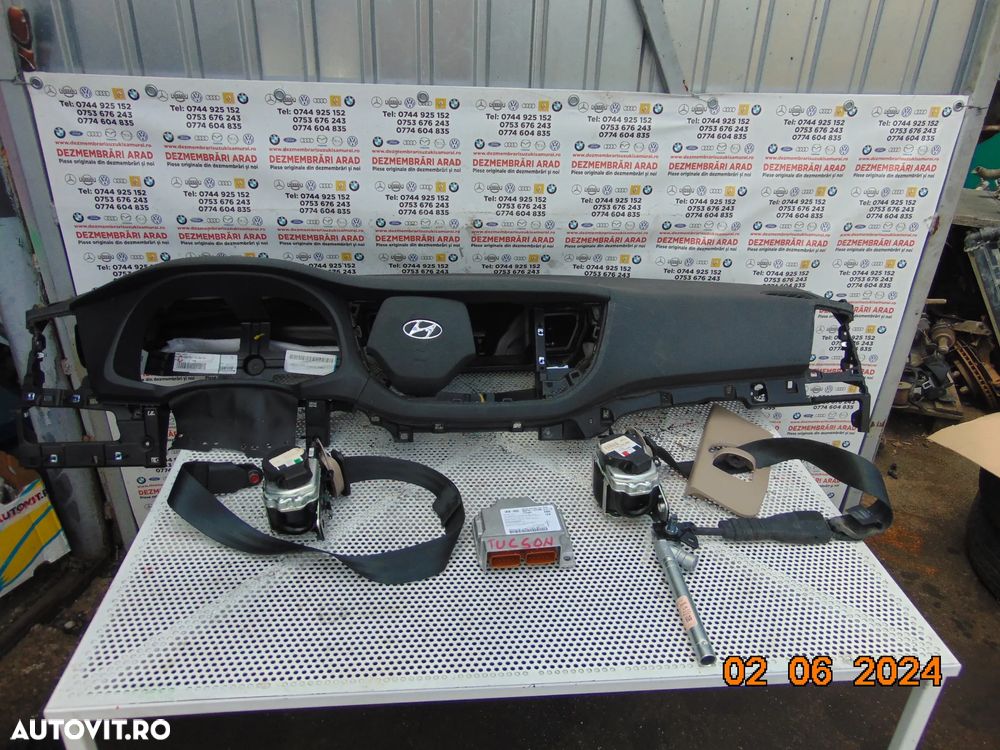 Plansa Bord hyundai Tucson 2015-2018 airbag sofer pasager modul airbag-uri - 1