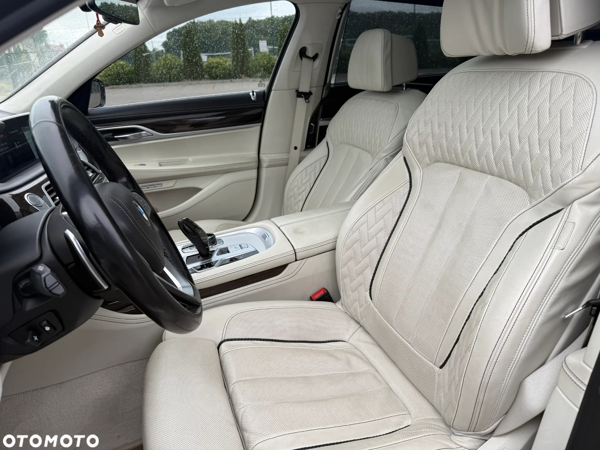 BMW Seria 7 750Ld xDrive - 10