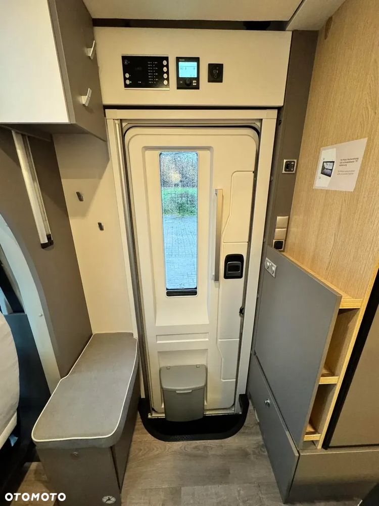 LMC Tourer Lift H664 - 18