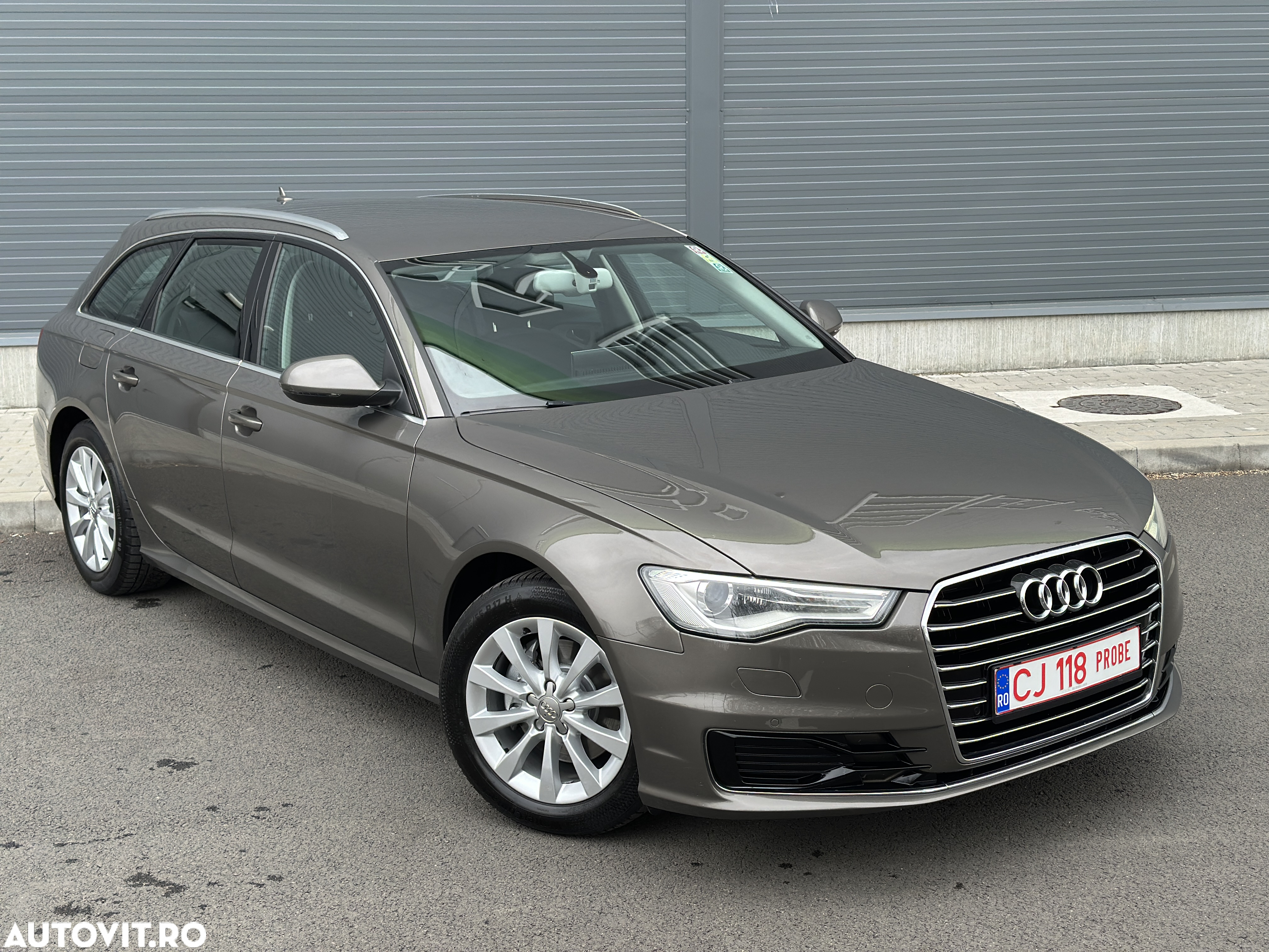 Audi A6 Avant 2.0 TDI Ultra S tronic - 14
