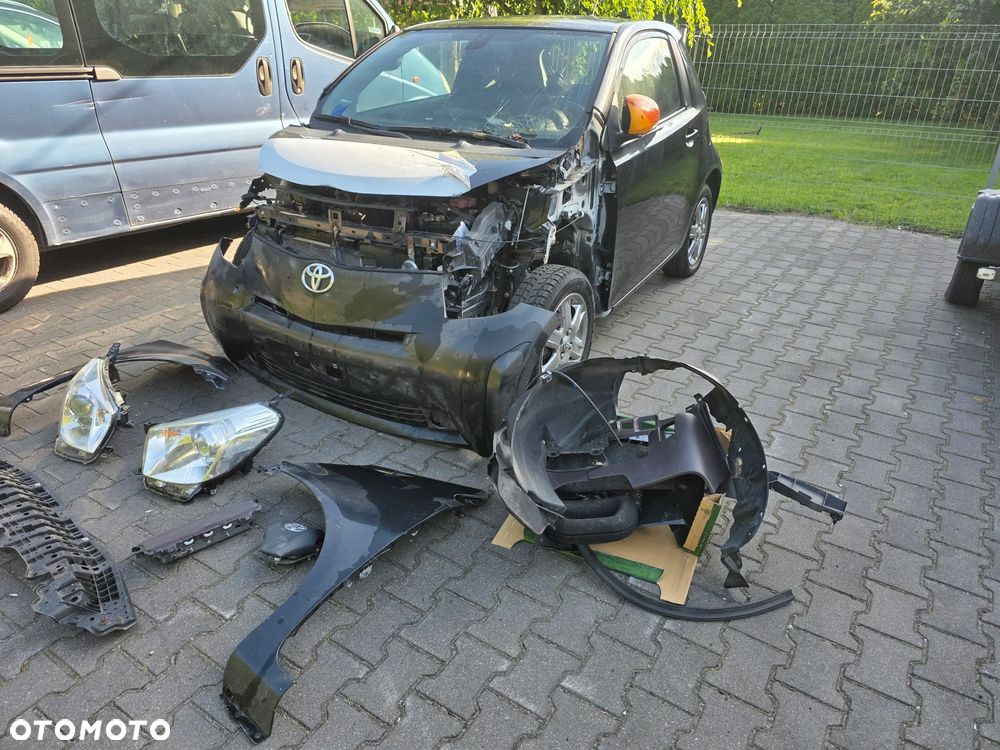 Toyota iQ 1.0 Sol - 4