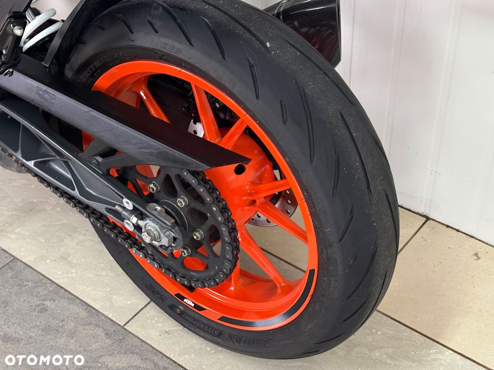KTM Duke 390 - 8