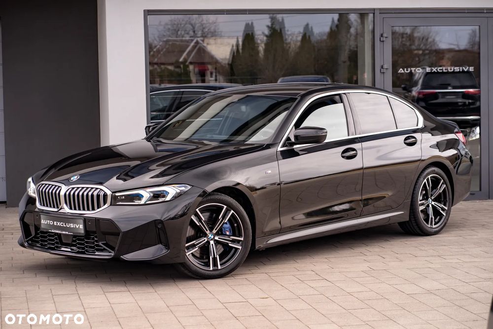 BMW Seria 3 330i xDrive M Sport sport - 12