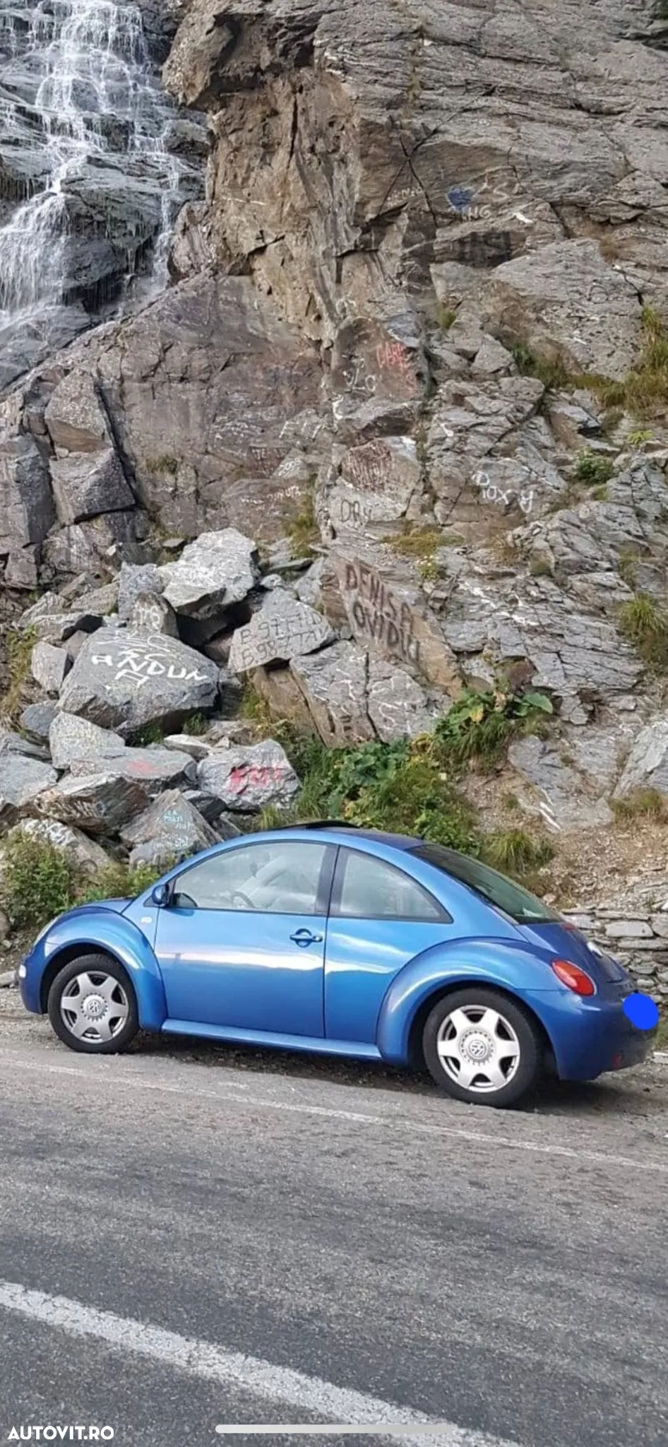 Volkswagen New Beetle - 10