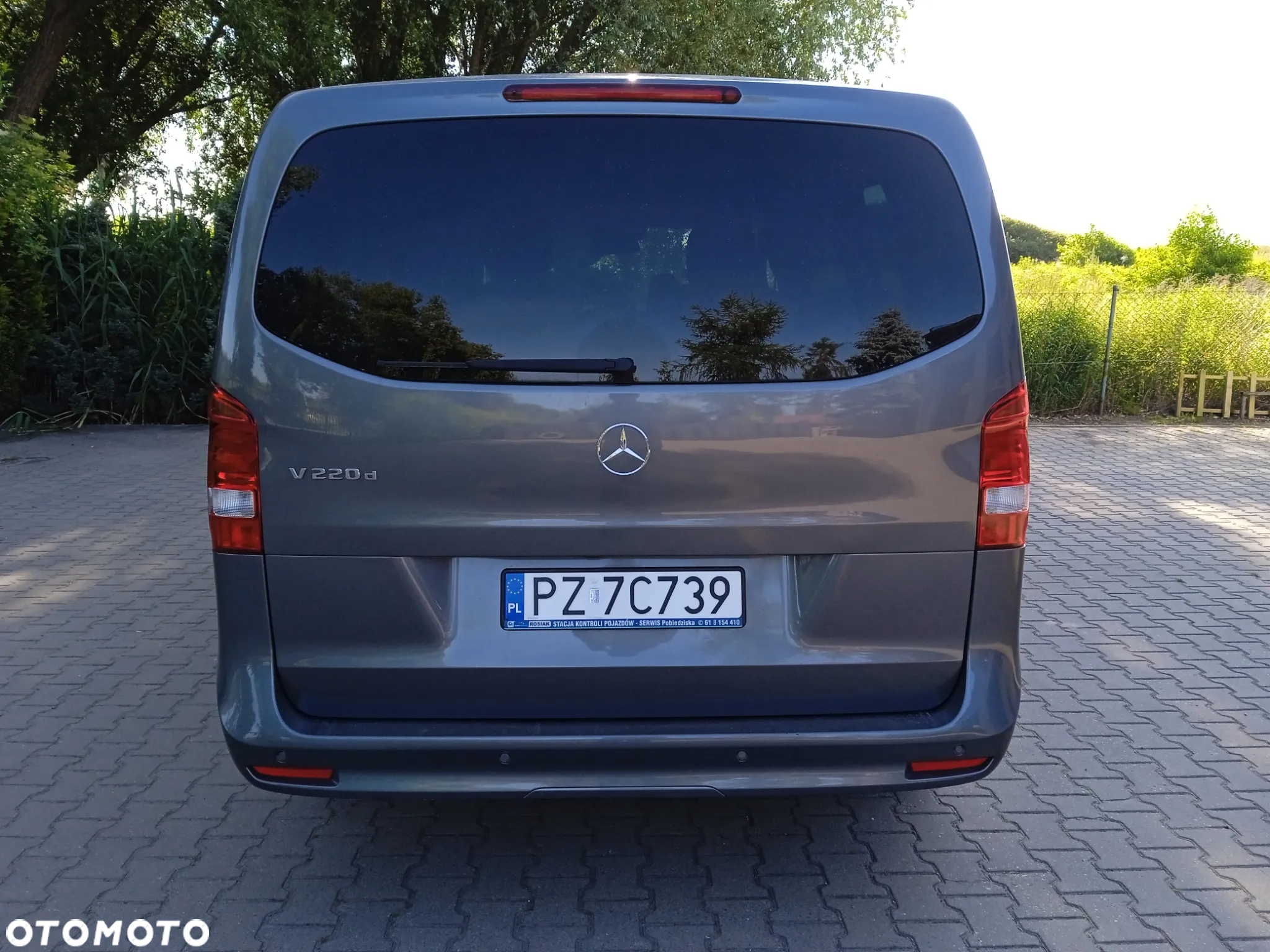 Mercedes-Benz Klasa V 220 d 9G-Tronic (d³ugi) - 15