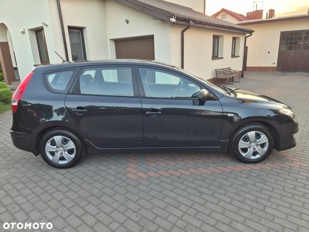Hyundai i30 i30cw 1.4 Comfort - 9