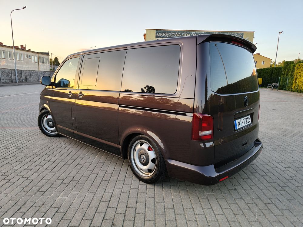 Volkswagen Multivan - 4