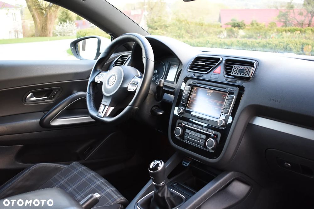 Volkswagen Scirocco 2.0 TDI Edition - 26