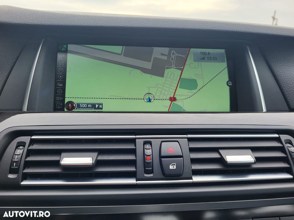 BMW Seria 5 535i xDrive AT - 17