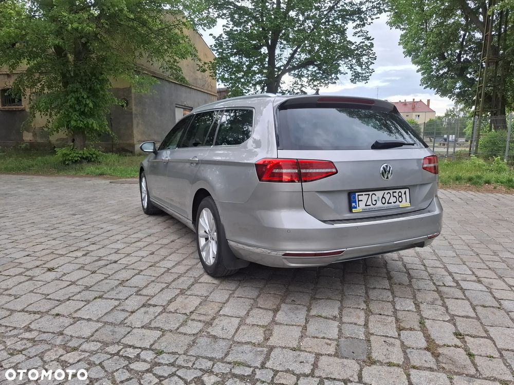 Volkswagen Passat 2.0 TDI SCR DSG Highline - 4