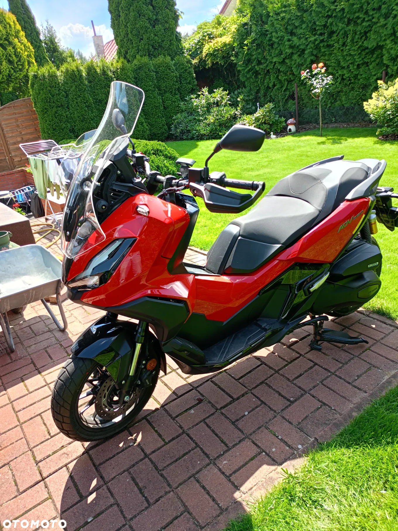Honda ADV350 - 5