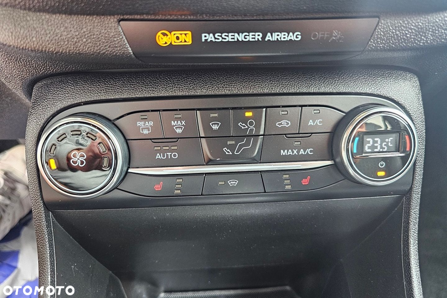 Ford Fiesta - 26