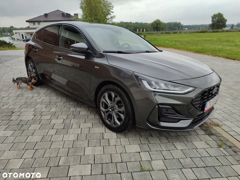 Ford Focus 1.0 EcoBoost Hybrid ST-LINE - 25
