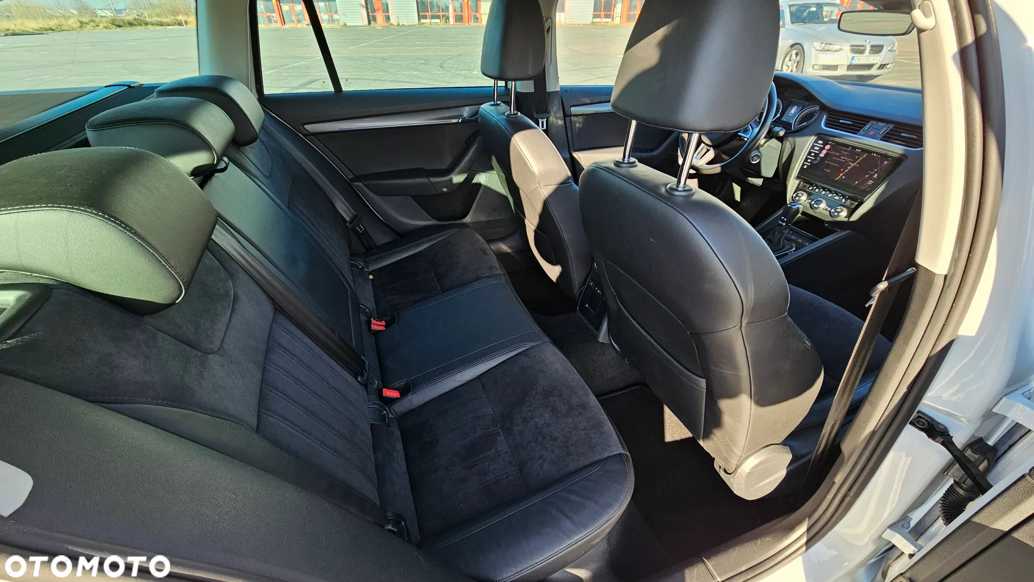 Skoda Octavia 2.0 TDI (Green tec) DSG Style - 24