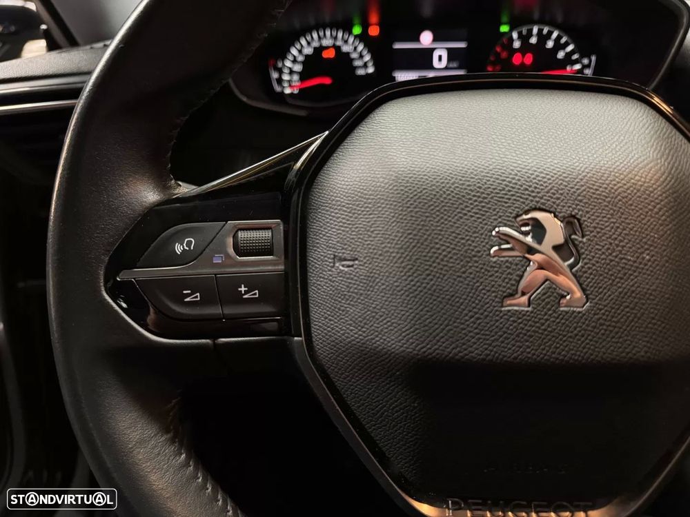 Peugeot 2008 1.5 BlueHDi Active Pack - 20