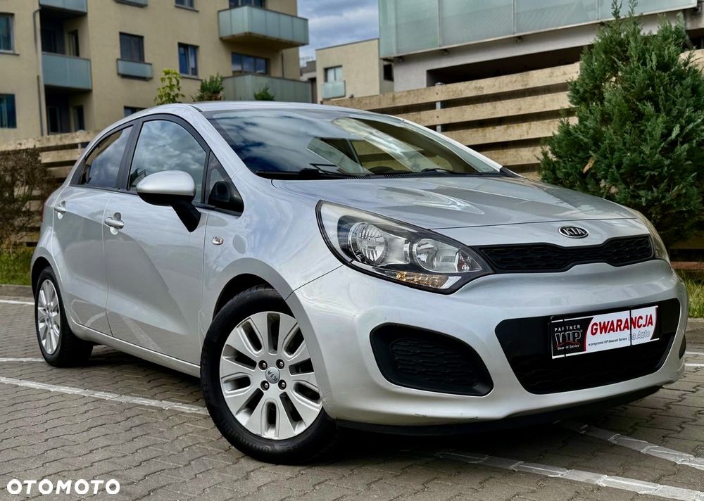 Kia Rio 1.4 Dream Team Edition - 1