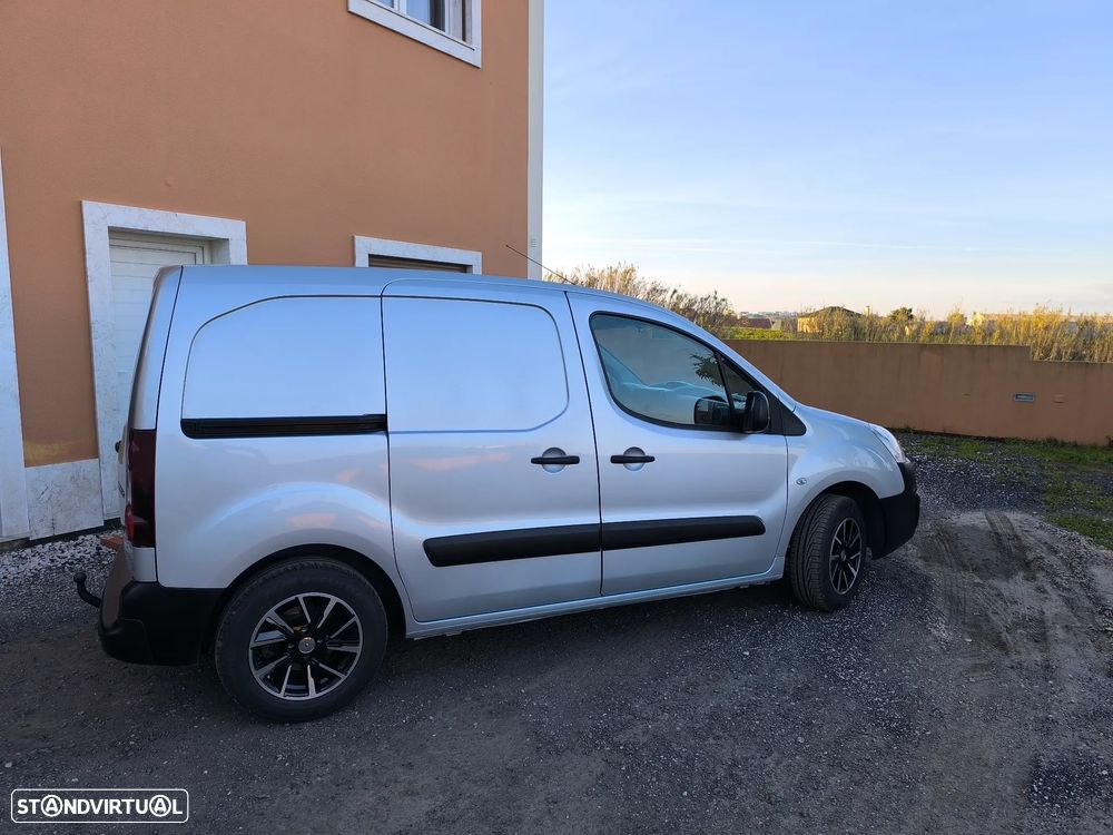 Peugeot Partner - 1