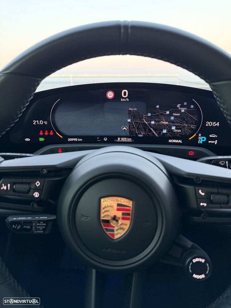 Porsche Taycan Sport Turismo Black Edition - 15