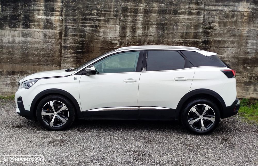 Peugeot 3008 1.2 PureTech Allure EAT6 - 2