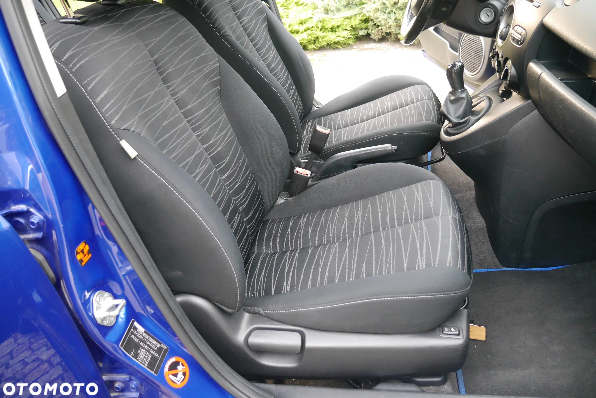 Mazda 2 1.3 Independence - 22