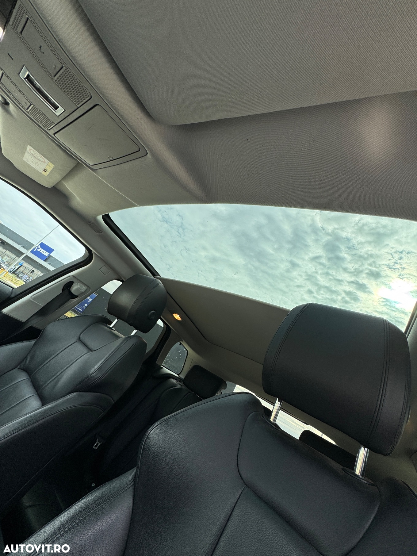 Land Rover Range Rover Evoque - 21