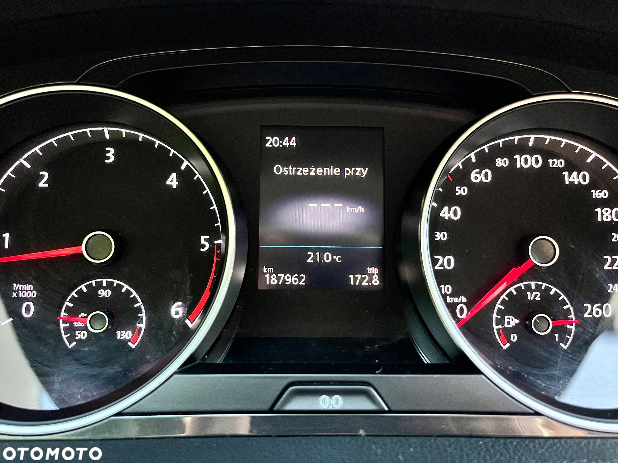Volkswagen Golf VII 1.6 TDI BMT Comfortline - 7