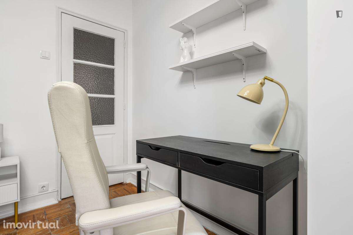 Quarto - localizado em Alvalade Lisbon - Grande imagem: 5/19