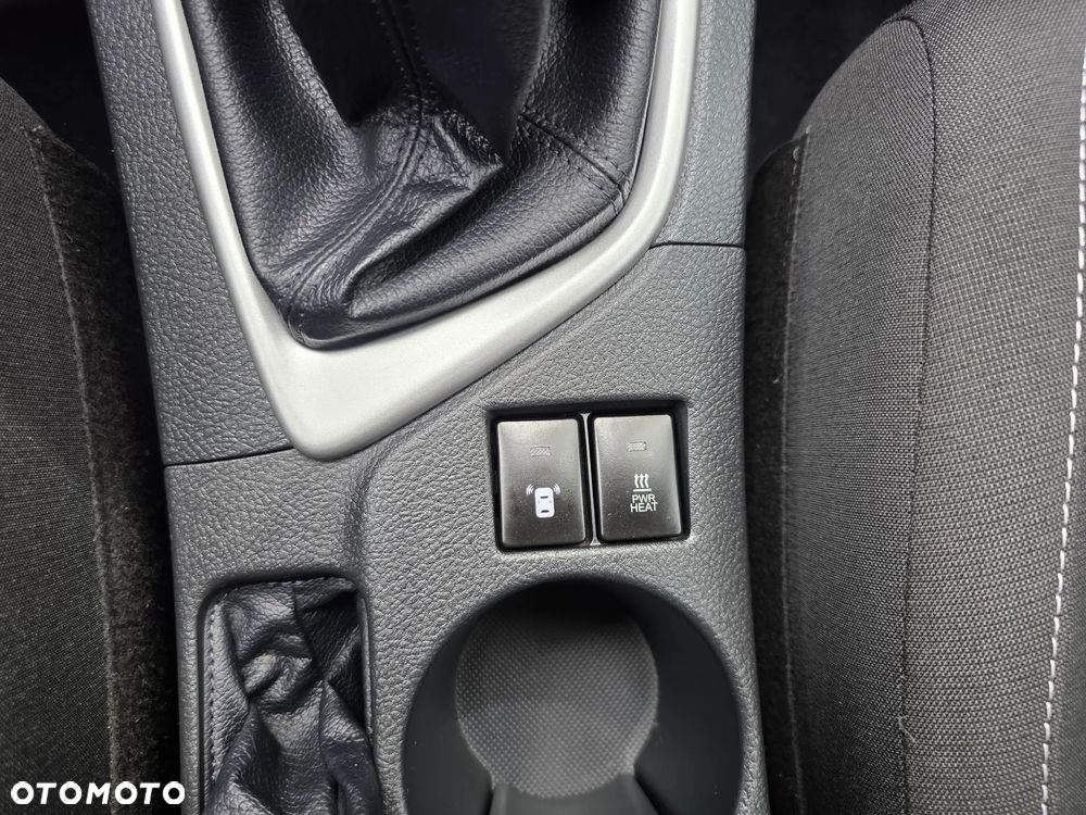 Toyota Auris - 34