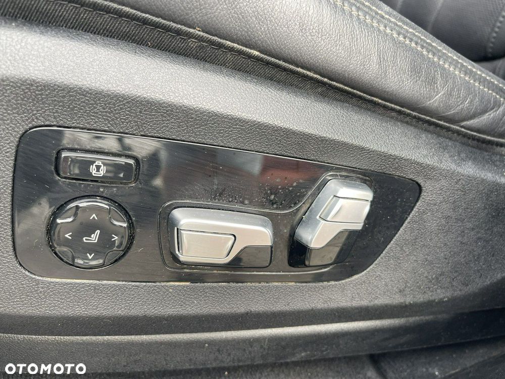 BMW X7 xDrive40d - 13