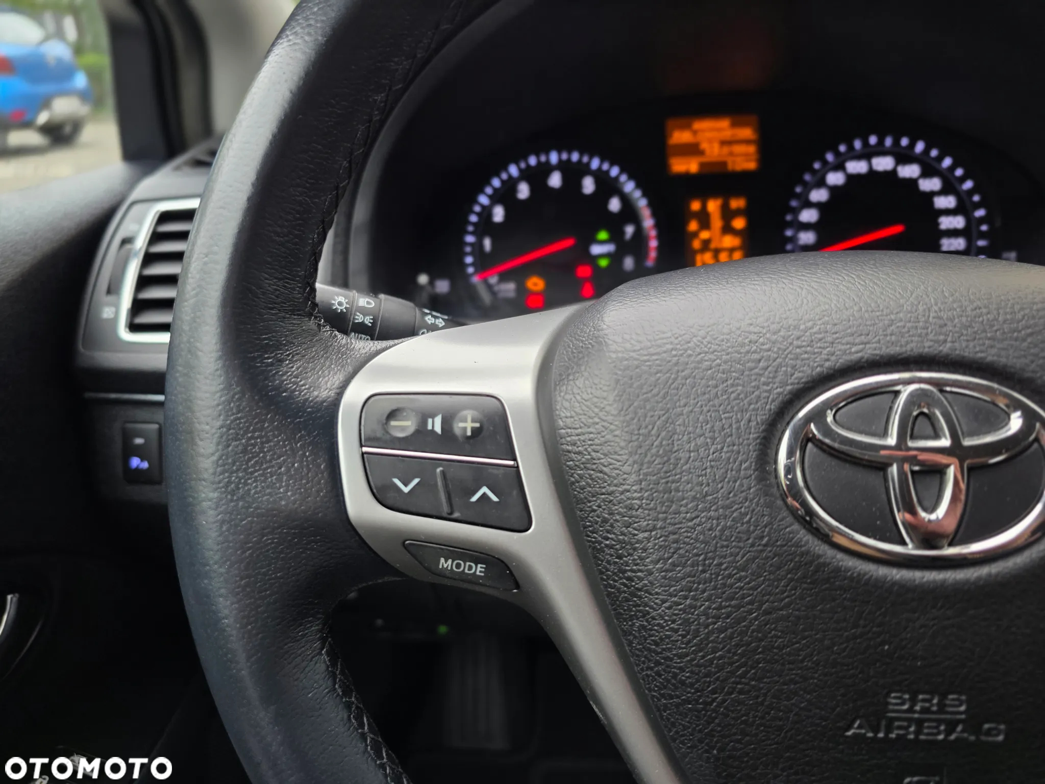 Toyota Avensis 1.8 Business Edition - 29